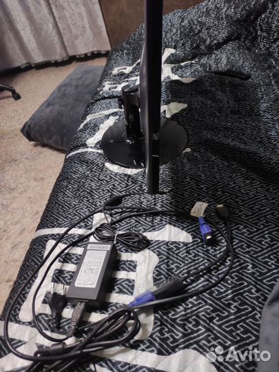 Монитор 24 дюйма samsung