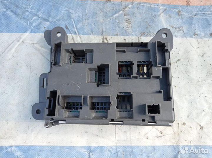 Блок предохранителей салонный Bmw X5 (E70)