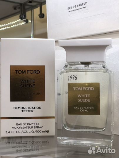 Eau de parfum. Tom Ford white suede. 100ml