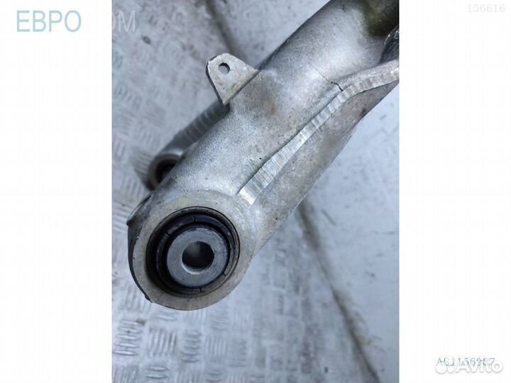 Рычаг качающийся правый на BMW F16 s1156987