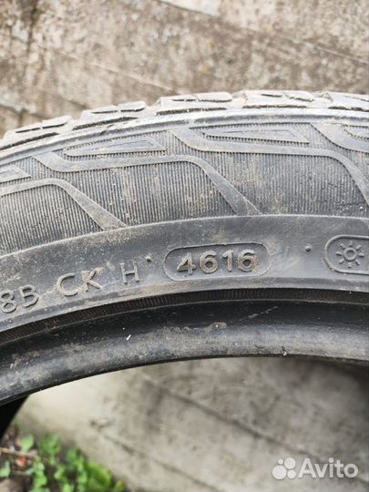 Hankook Ventus ST RH06 295/40 R20 106