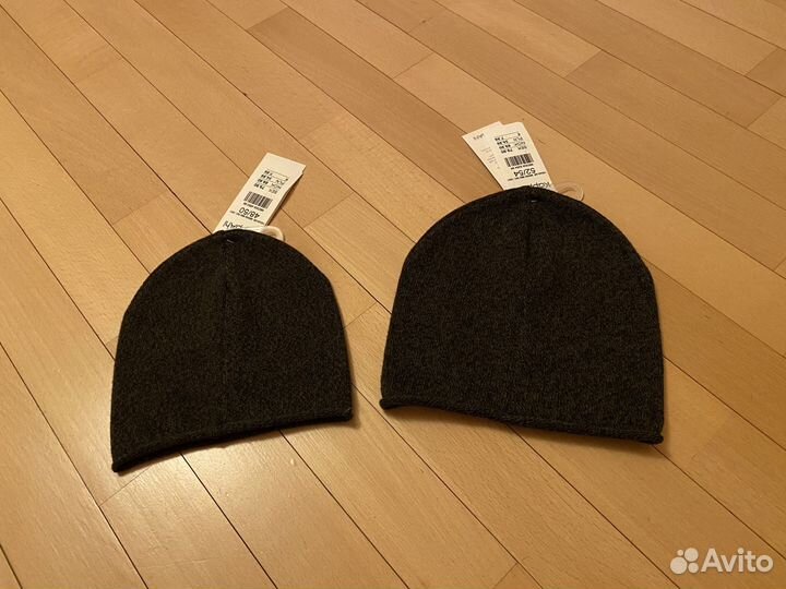 Новая шапочка 48-50 KappAhl фабричная тонкая вязка