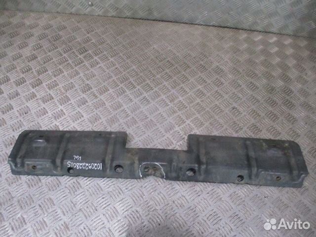 Кронштейн Volvo 82470757