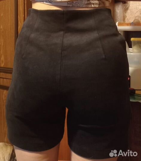Шорты с высокой посадкой велюровые