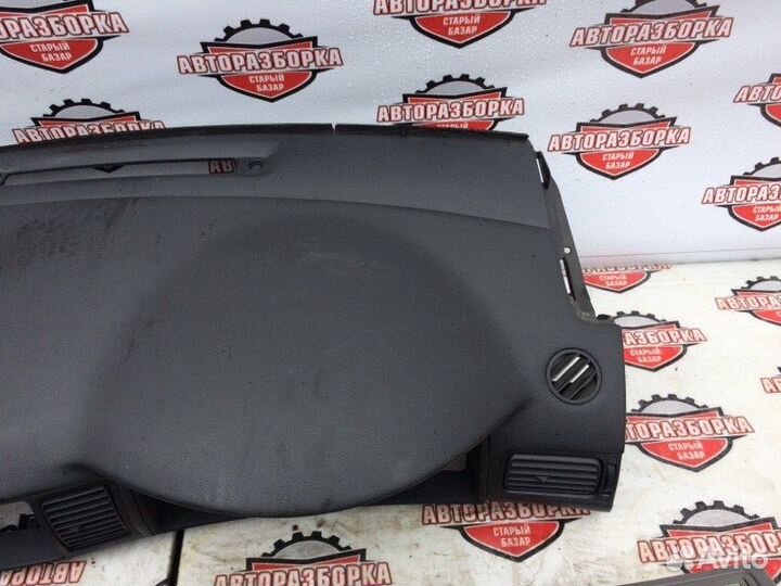 Торпедо Toyota Corolla NZE121 1nzfe 2001