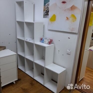 Стеллаж в детскую