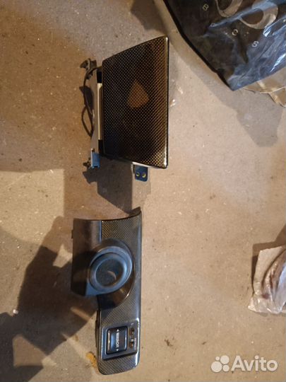 Пепельница,консоль ключа марк100