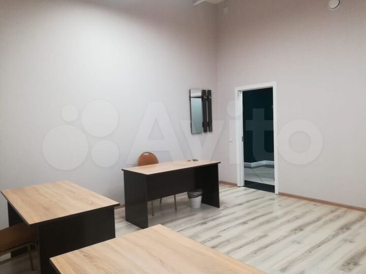 Офис с мебелью 13 м² все включено