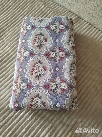 Полотенца и постельные принадлежности