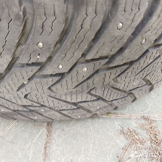 Nokian Tyres xLine 275/45 R20 100ZR