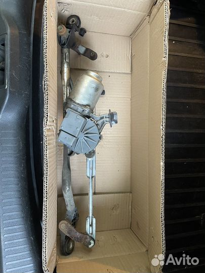 Трапеция дворников с моторчиком Renault Megane 3