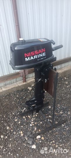 Лодочный мотор Nissan Marine 5