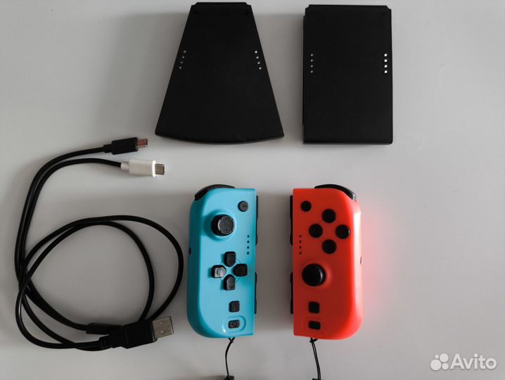 Joy con с зарядкой и держателями