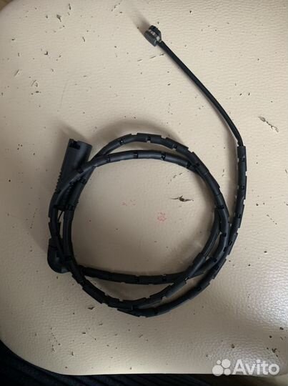 Датчик износа задних тормозных колодок Х3 Е83