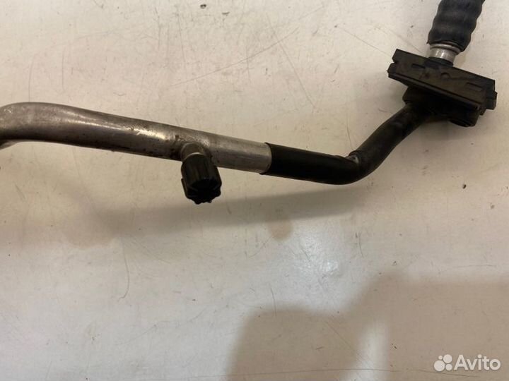 Трубка кондиционера Audi A6 C6 2.0 2008