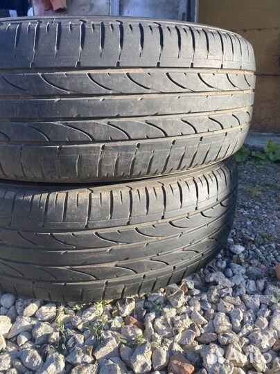 Bridgestone Dueler H/P Sport 215/60 R17