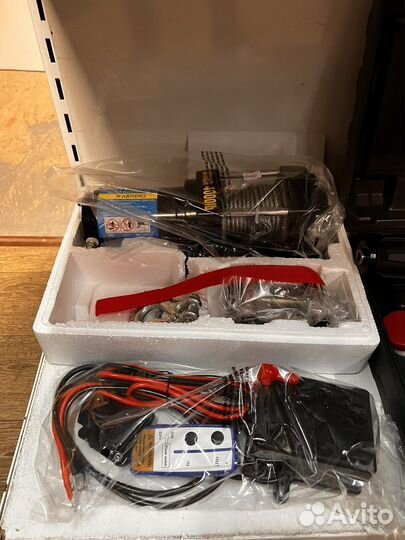 Лебедка электрическая 12v 4000 новая сталь