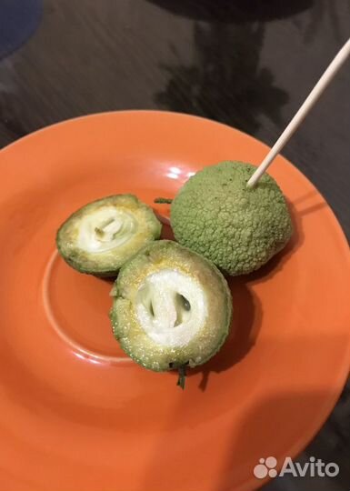 Дикий черный орех