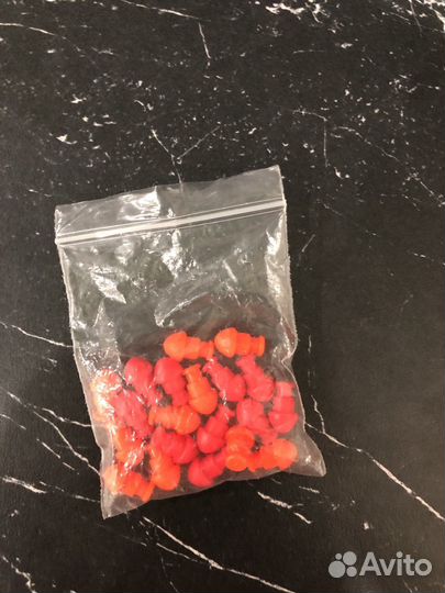 Пистолет игрушечный с гильзами