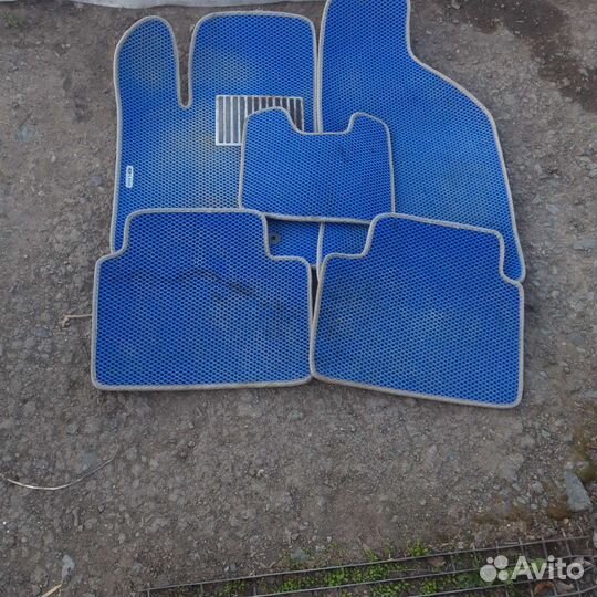 Коврики для LADA веста