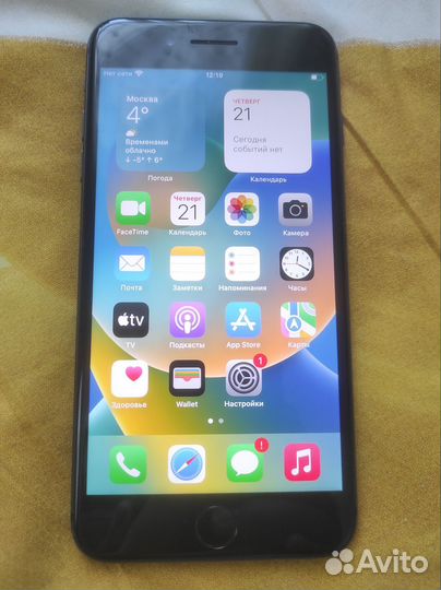 iPhone 8 Plus, 64 ГБ