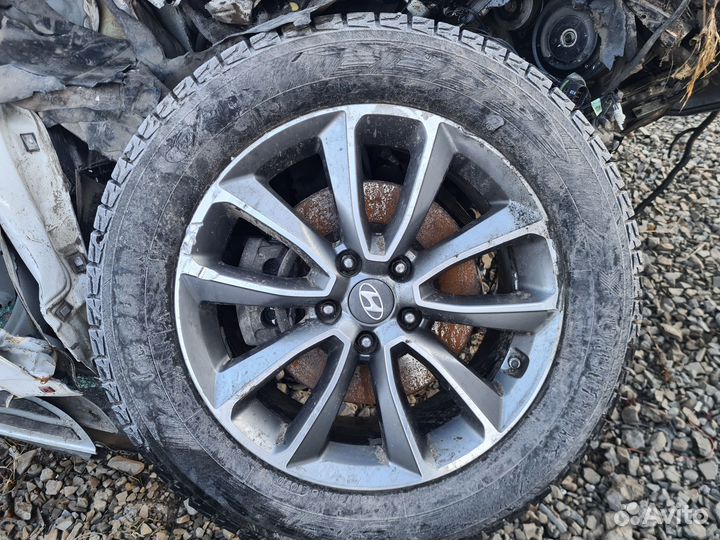 Разбор по запчастям Hyundai Grand Santa Fe 2016 г