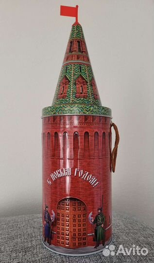 Коробка подарочная новогодняя, Кремль