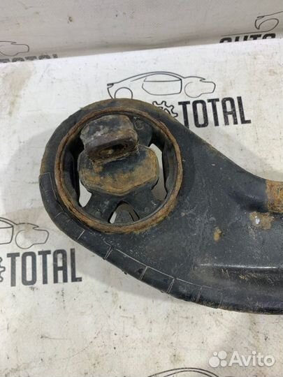 Рычаг продольный задний правый Kia Sportage SL