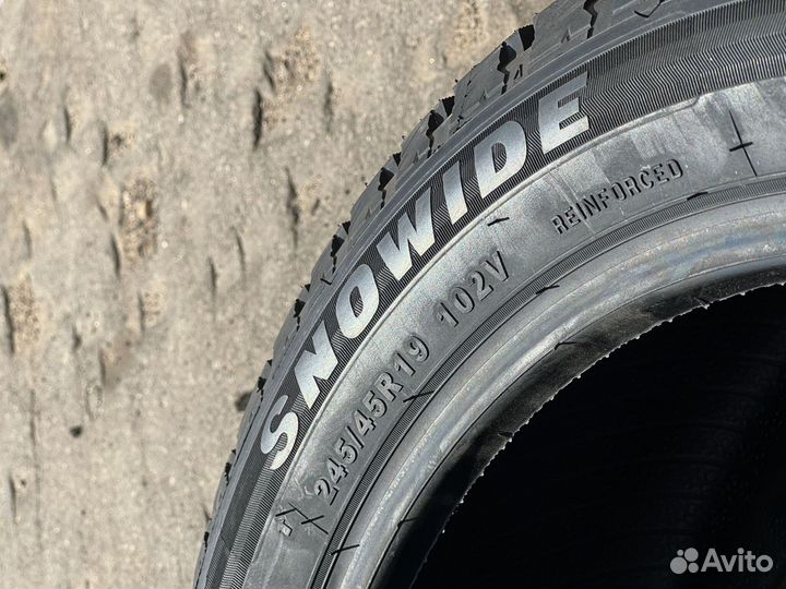 Sunwide Snowide 245/45 R19 71H