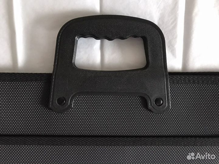 Портфель пластиковый