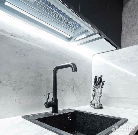 Кухонный гарнитур угловой