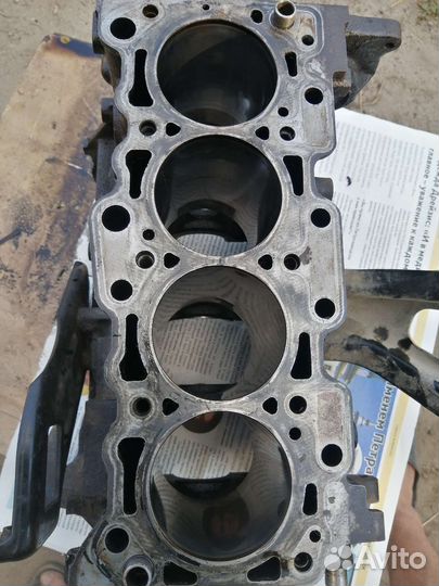 Блок двигателя mitsubishi lancer 9 4 g 18