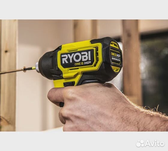 Импульсный винтоверт Ryobi ONE+ HP RID18C-0