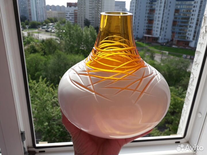 Ваза и подсвечник цветное стекло Европа