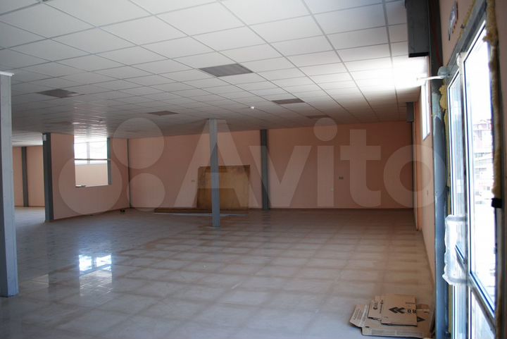 Свободного назначения, 730 м²