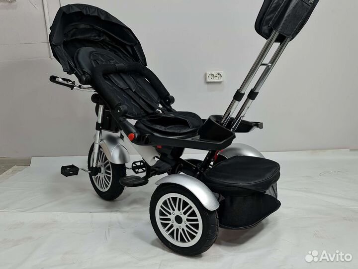 Велосипед с родительской ручкой управления