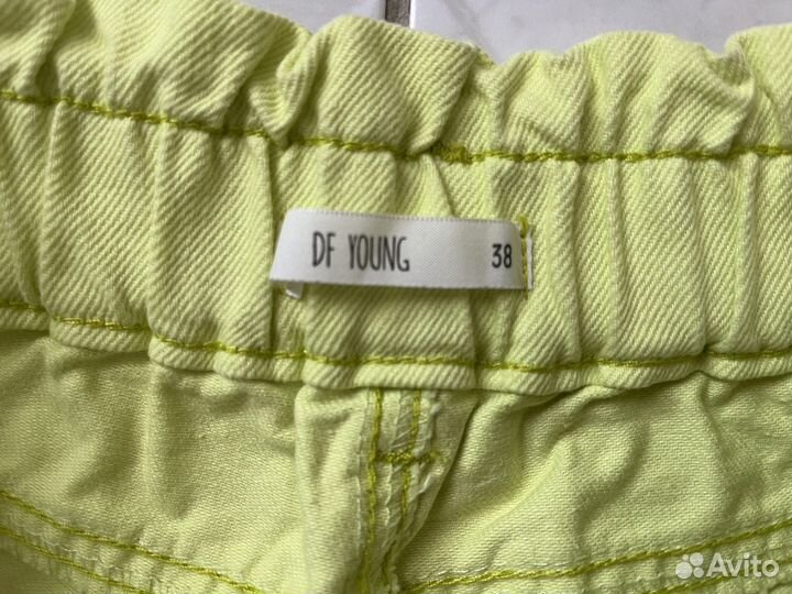 Шорты женские