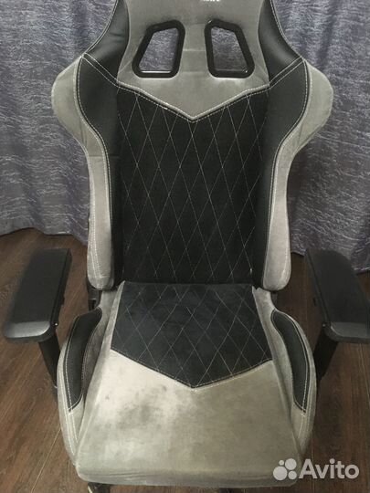 Кресло игровое Zombie viking 7 knight