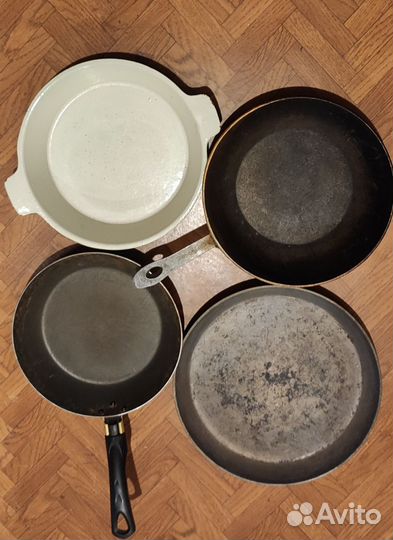 Сковородки СССР разные