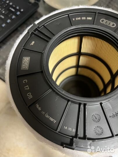 Фильтр мотора воздушный Audi 8W0133843A