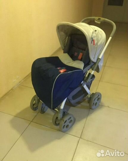 Прогулочная коляска