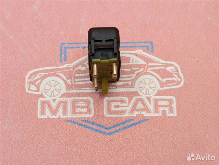 Кнопка стеклоподъемников w140 S-class 119.980