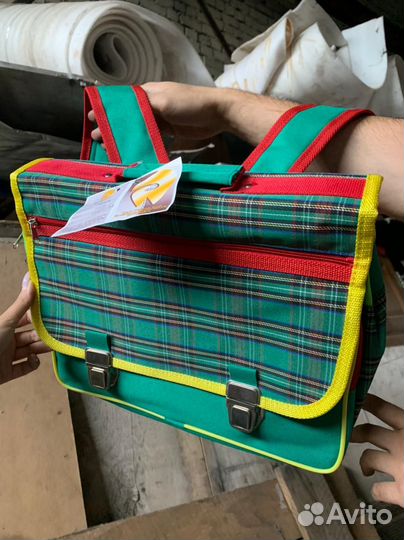 Ранец школьный новый в ассортименте