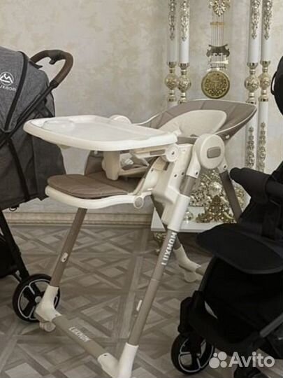 Коляска новая