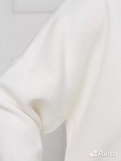 Свитер женский оверсайз