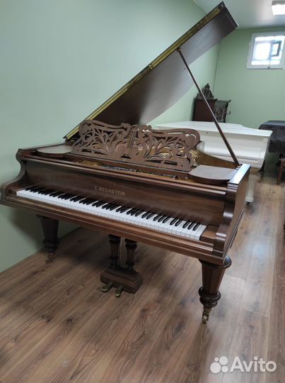 Рояль C. Bechstein