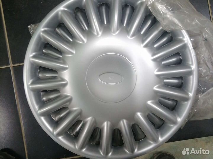 Набор колпаков