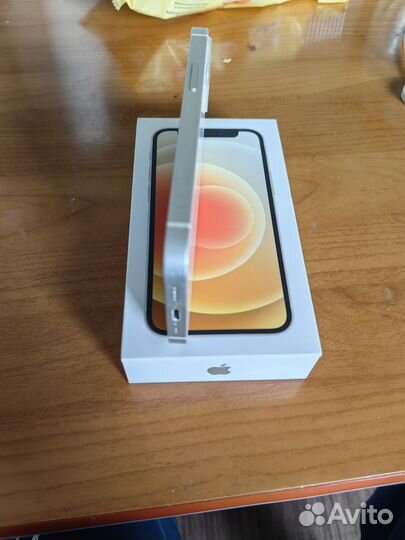 iPhone 12 mini, 64 ГБ