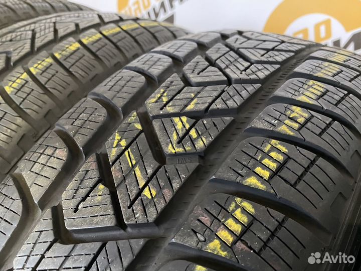 Pirelli Scorpion Winter 215/65 R17