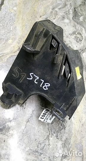 Кронштейн заднего бампера левый Citroen C4 (2005